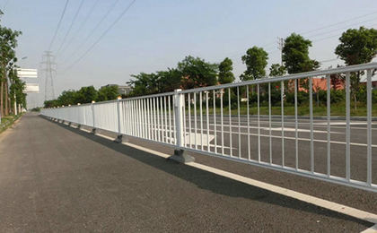 道路護(hù)欄 道路護(hù)欄